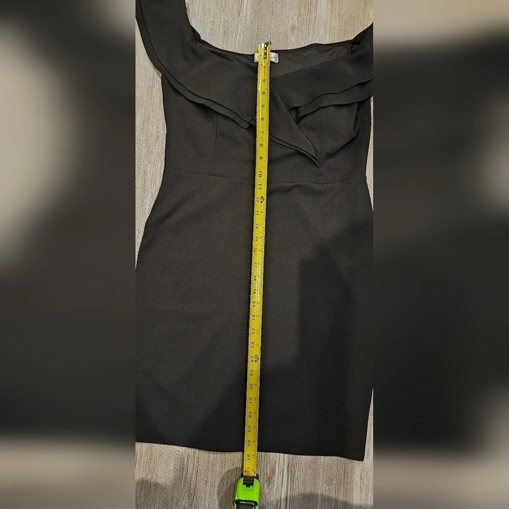 Size XL | Emerald Sundae Womens Black Bodycon Ruffle Trum Neckline Dress - Picture 9 of 12